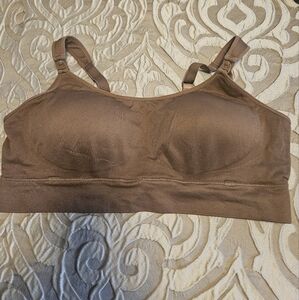NWT Momcozy Pumping Bra